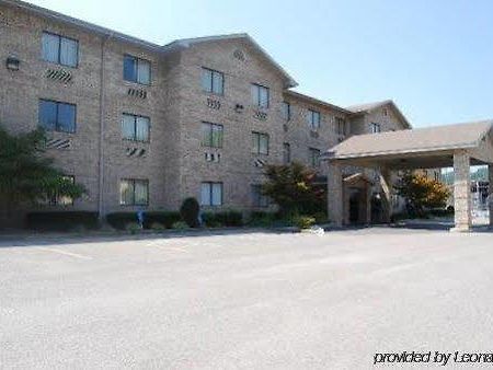 Brookshire Inn & Suites Pikeville Exterior photo