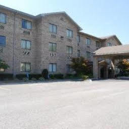 Brookshire Inn & Suites Pikeville Exterior photo